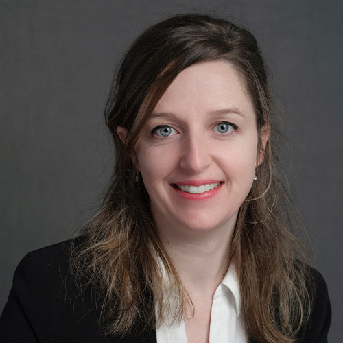 Photo Laëtitia Horvath cheffe de projet formation carrière réseau Gesec