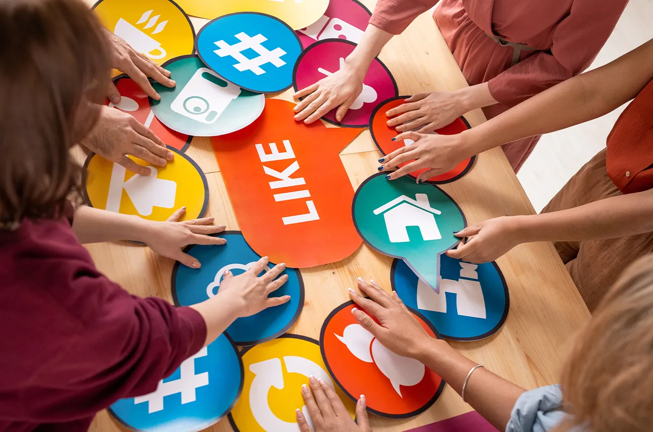 illustration reseaux sociaux conseils booster visibilite entreprise
